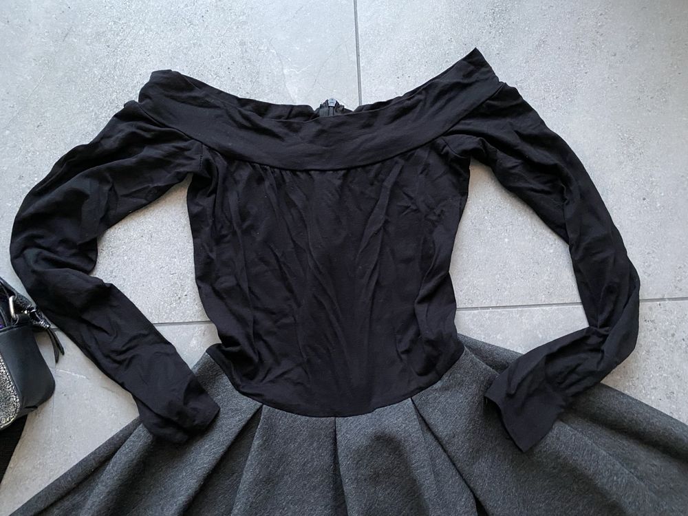Czarna sukienka koktajlowa VUBU hiszpanka 36/S dopasowana kloszowana