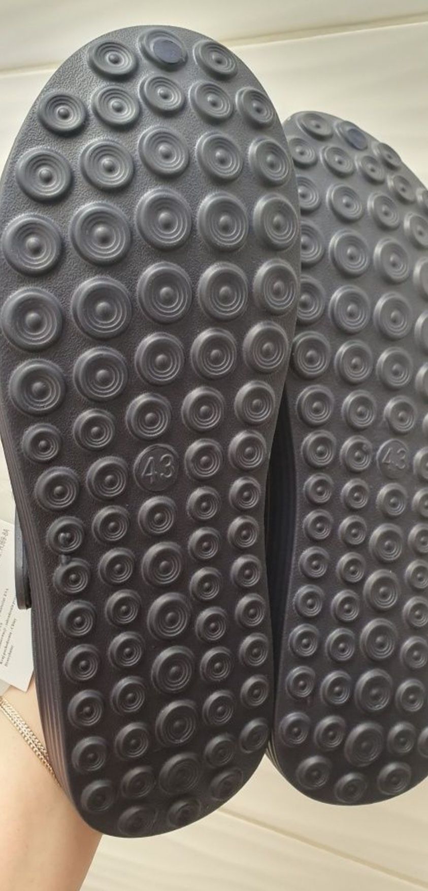 Klapki 43 laczki krokodylki a'la crocs granatowe bez dziurek