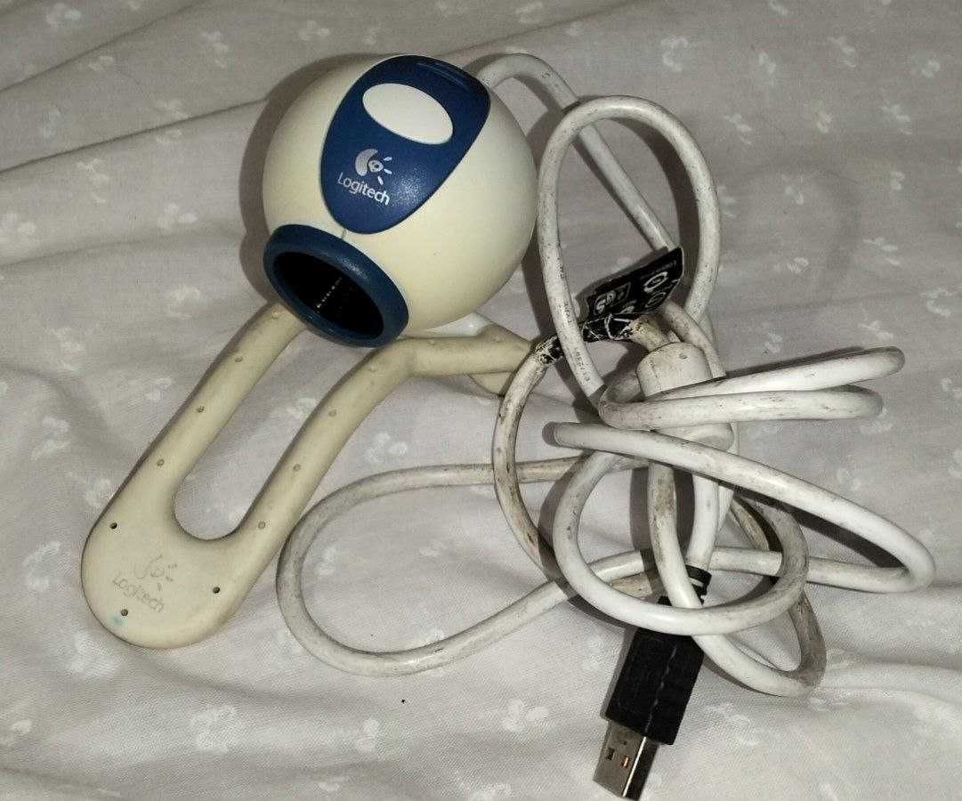 2 вебкамери одним лотом Logitech V-UAP14 і A4TECH PK-336MB