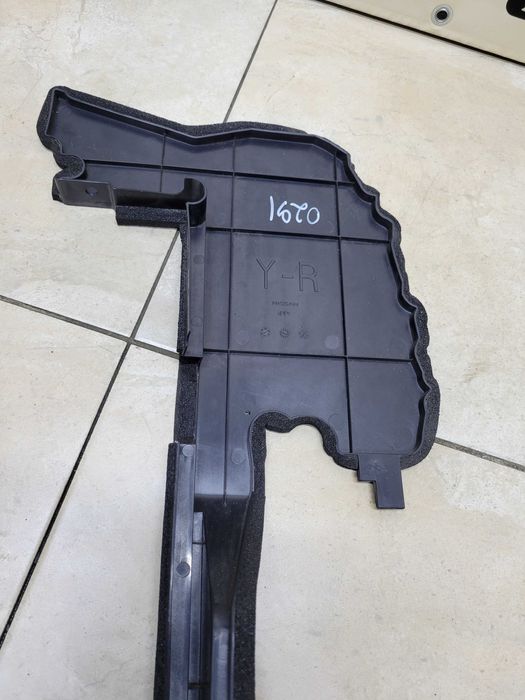 Дефлектор дефлектори радіатора Nissan Rogue t33 1.5 2021 2022 2023+