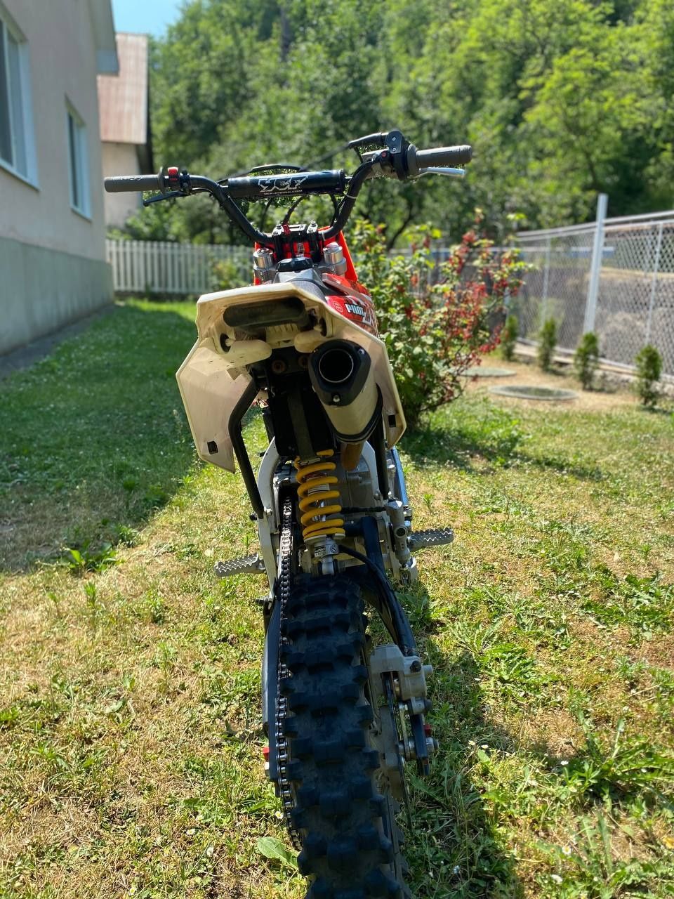 Продам Ycf pilot f150e