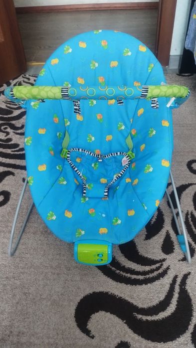 Продам шезлонг для дитини