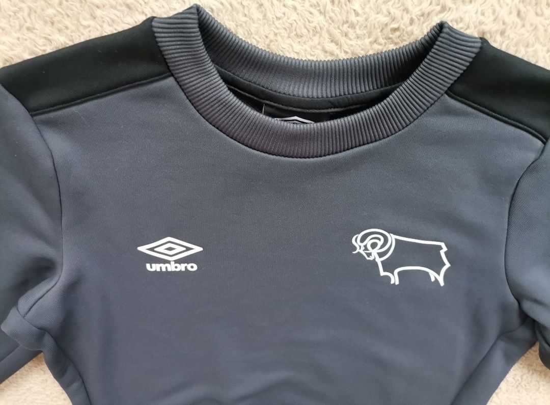 Rewelacyjna bluza sportowa Umbro piłkarska Derby County 134