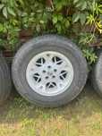 Kola jeep grand cherokee