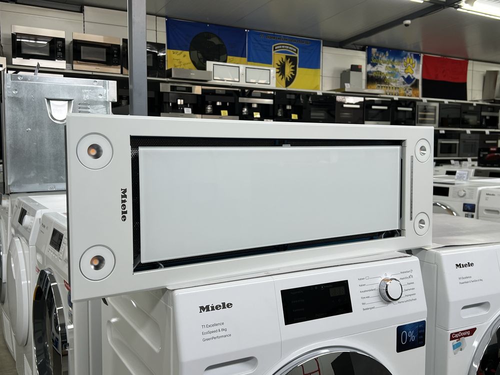 Нова Витяжка Miele  DA 2698 Germany