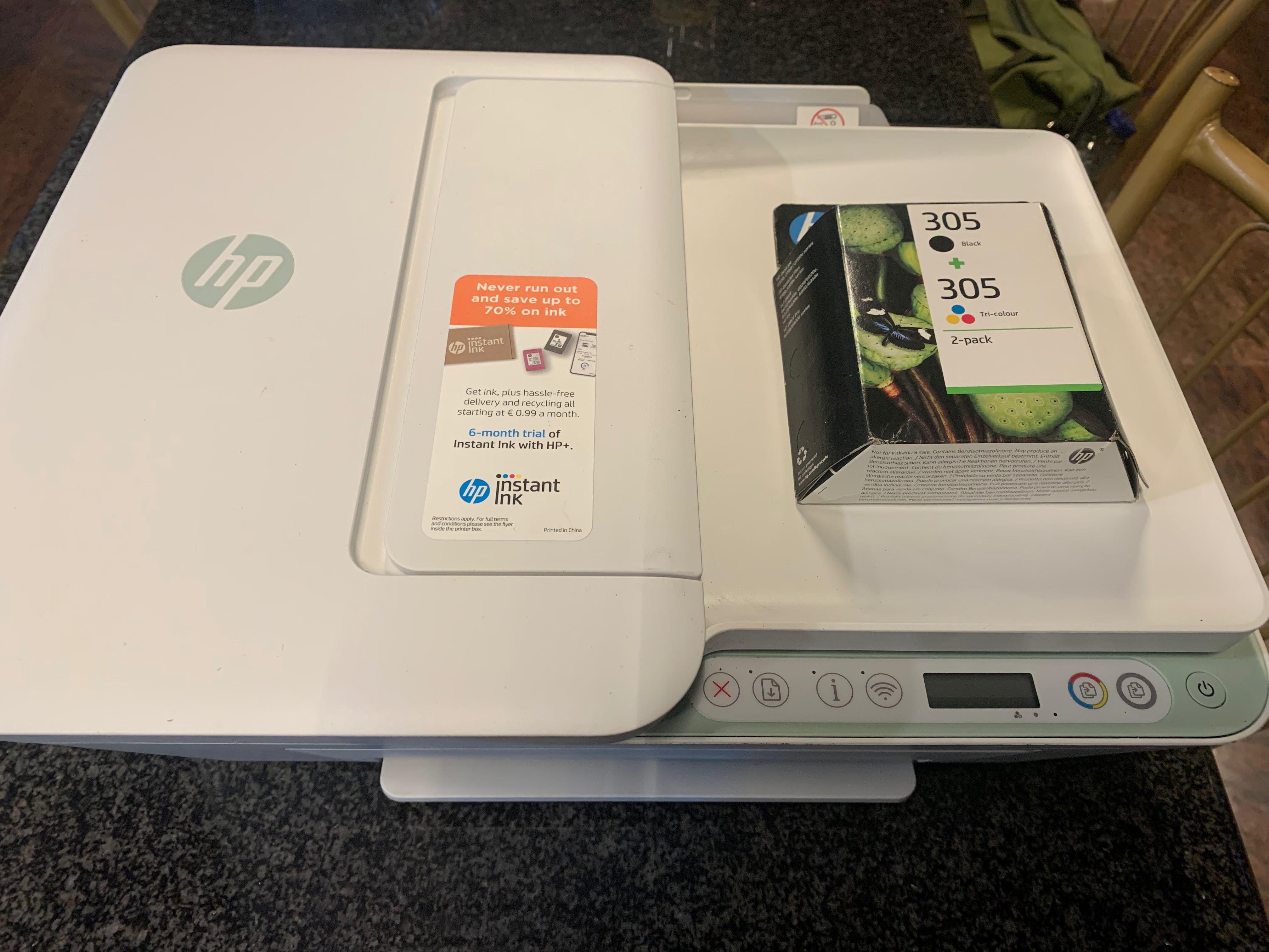 Impressora HP Deskjet 4122 Instant Ink com Oferta de Tinteiro
