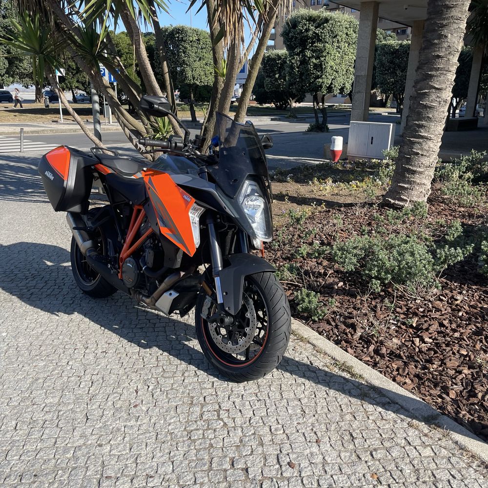 KTM Super Duke GT 1290 Besta