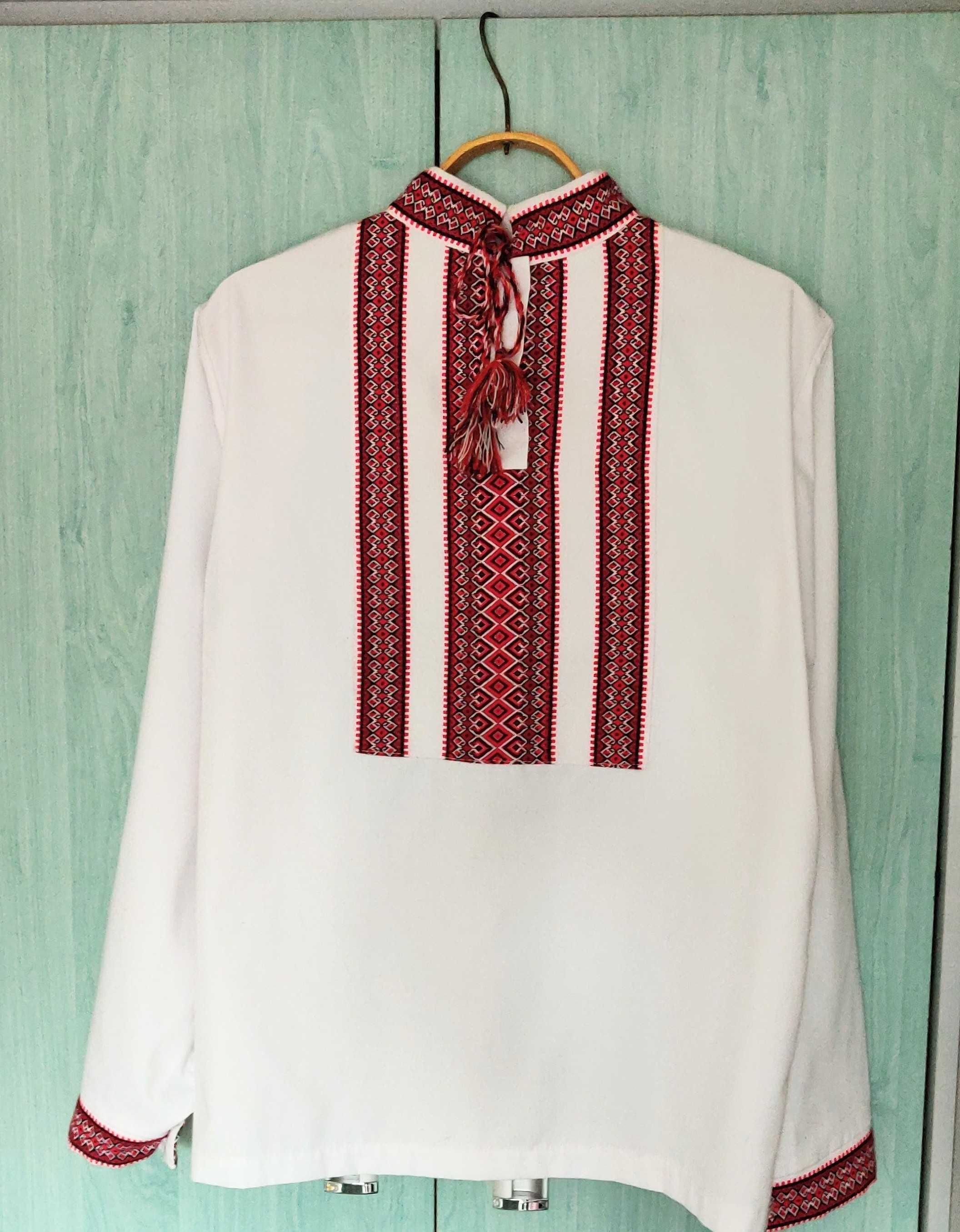 Чоловіча вишиванка