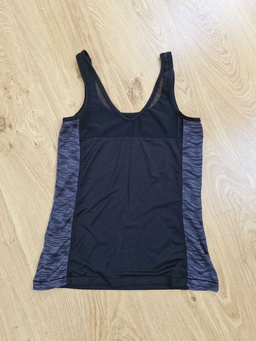 lekka sportowa koszulka z siateczką