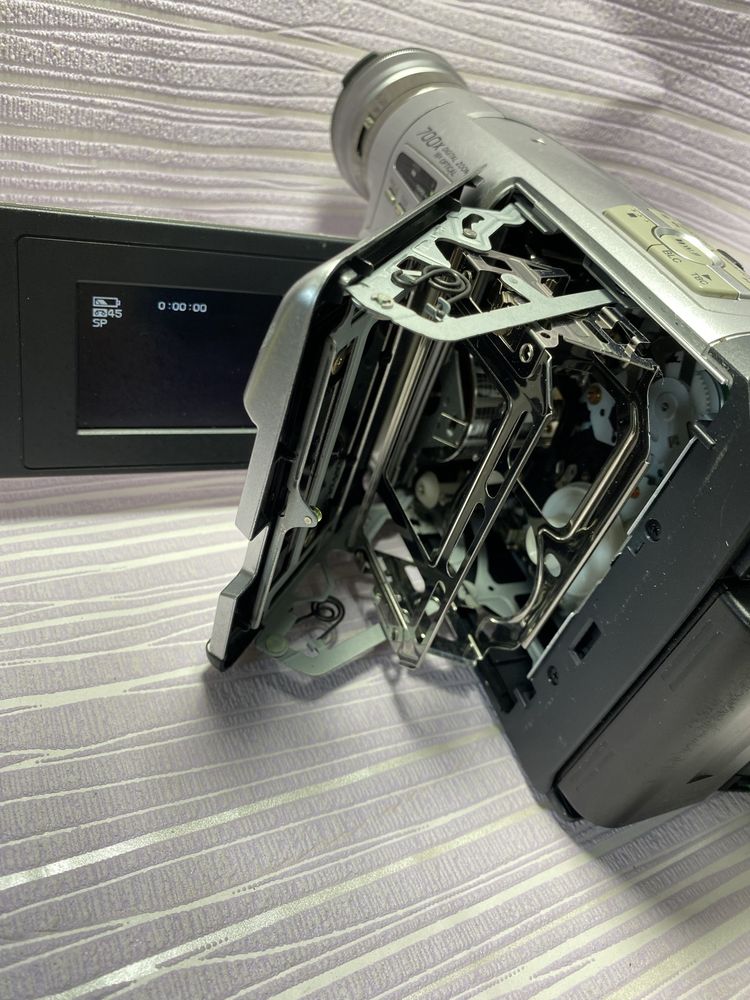 Видеокамера Panasonic NV-RZ15