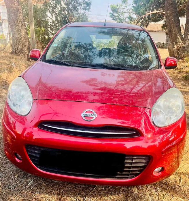 Nissan Micra Teckna 1.2cc a gasolina do ano 2011