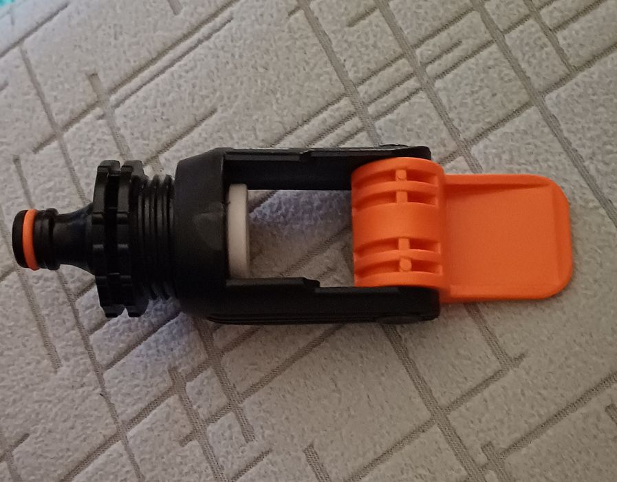 Conector de grifo mezclador de cocina Royal Apex para manguera