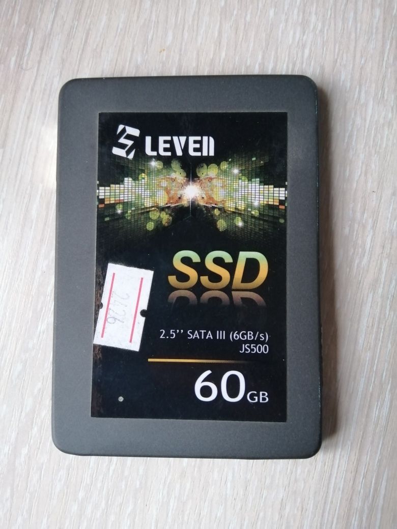 SSD диск  JS 500, 60 гиг 2,5 sata lll  ссдшник продам ссд диск