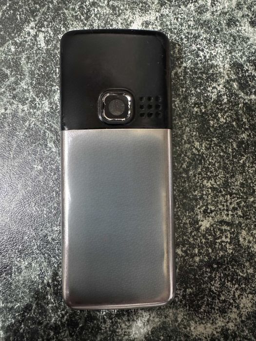 Плата,корпус с разъем зарядки динамики,антена,зарядка 890ма Nokia 6300