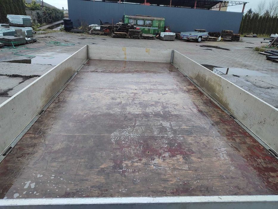 Przyczepa Eduard 2700 DMC