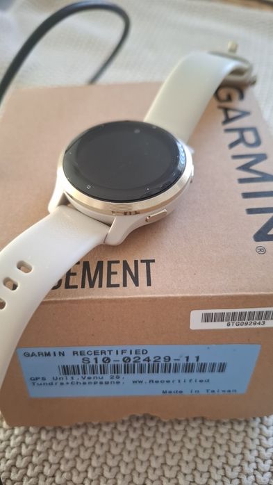 Zegarek GARMIN VENU 2S stan bardzo dobry!