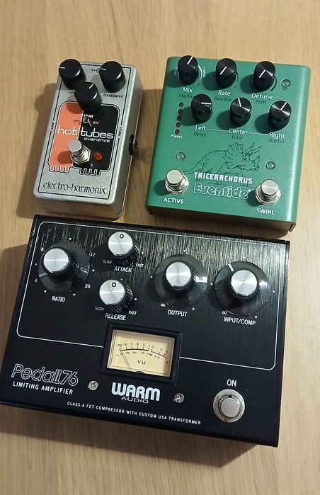 Conjunto de 3 pedais de efeito fantásticos.:" Novos"