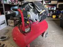 Компрессор intertool pt-0004 50л 2 циліндри