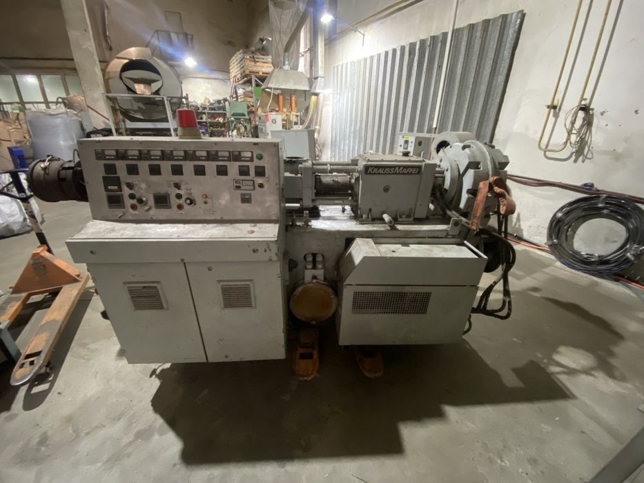 Двошнековий екструдер Краус Мафей(для ПВХ або іншого призначення)