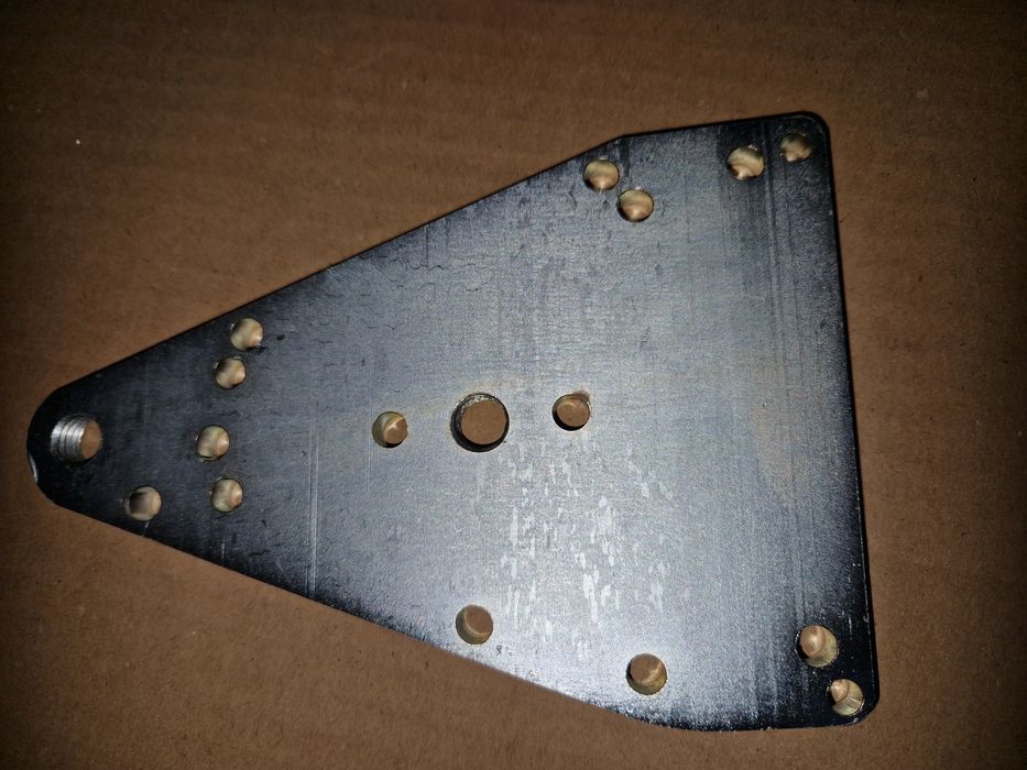 Płyta ściągacz rozpolawiacz silnika wsk 125 175 shl