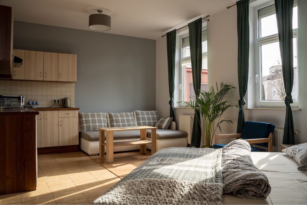 MIELNO / UNIEŚCIE - Wakacje - apartament wynajem pokoje