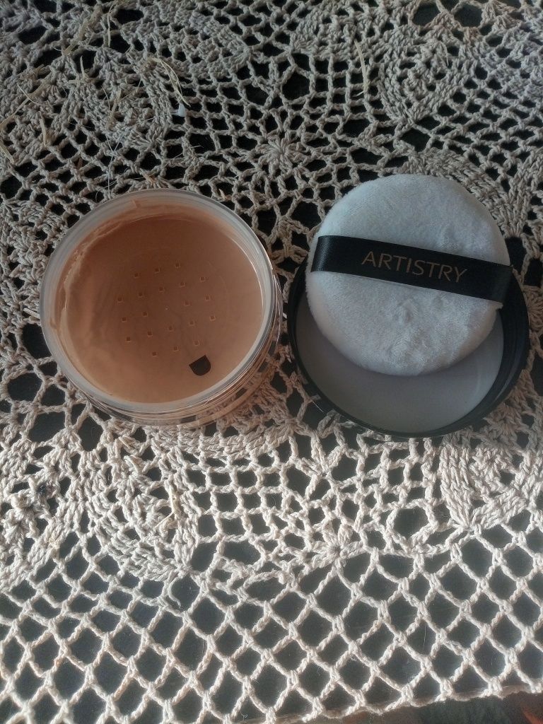 Puder sypki do twarzy nowy firma Amway