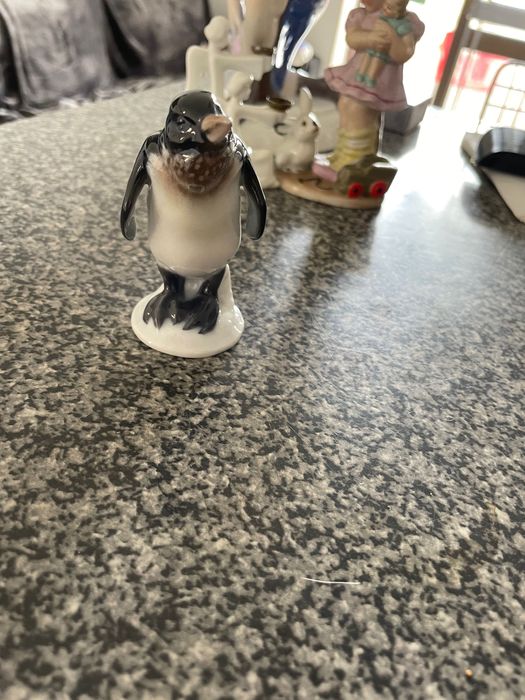 Bonecos de porcelana