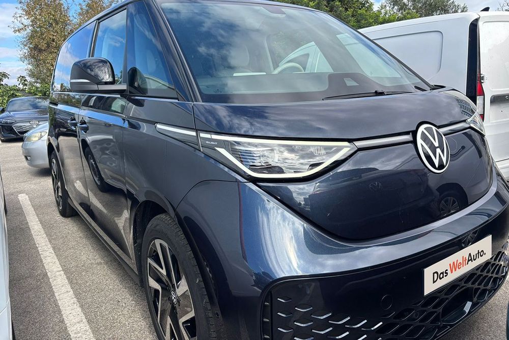 VW ID.Buzz Pro