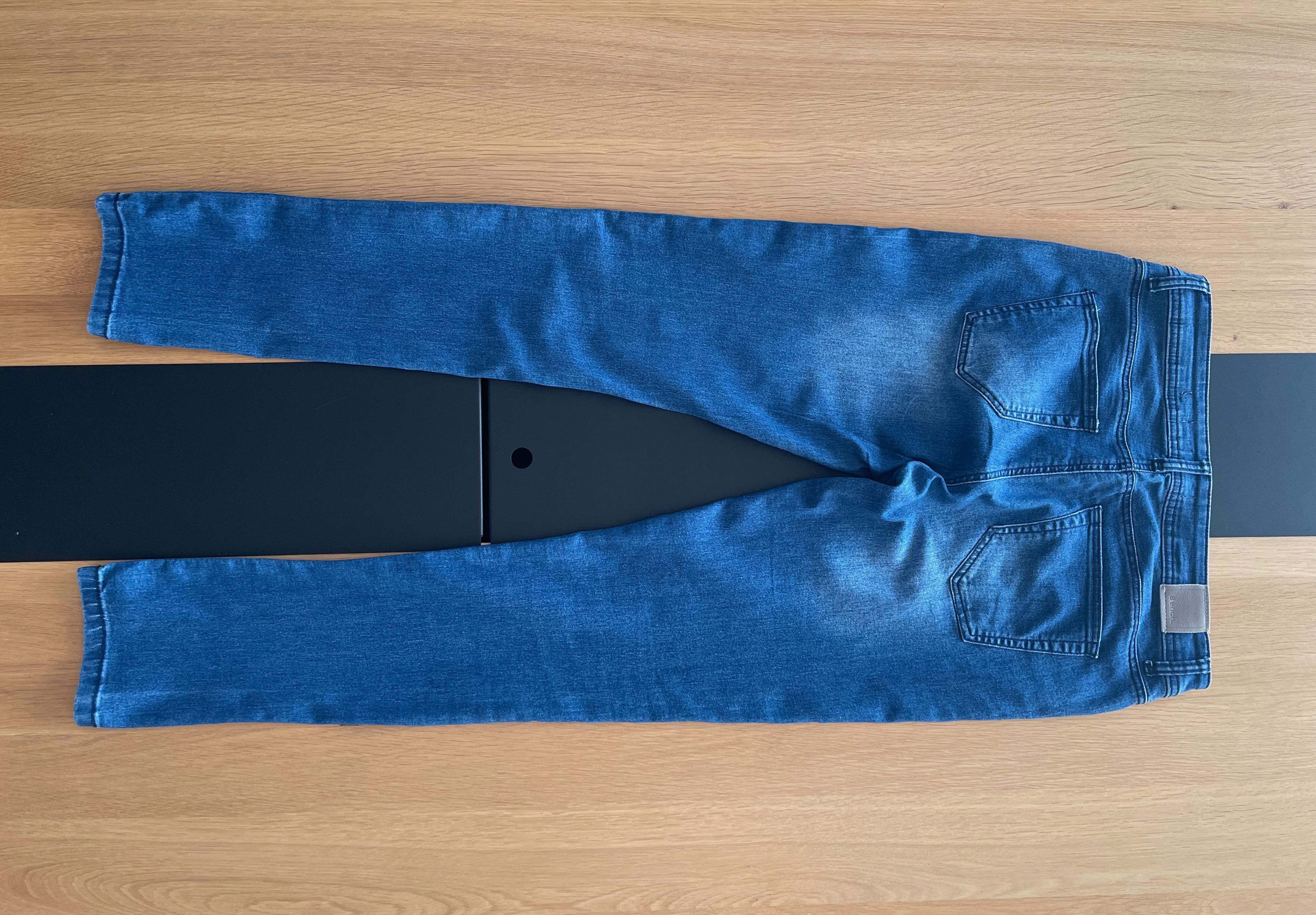Spodnie damskie jeans Bench, W31L32, ciemny niebieski