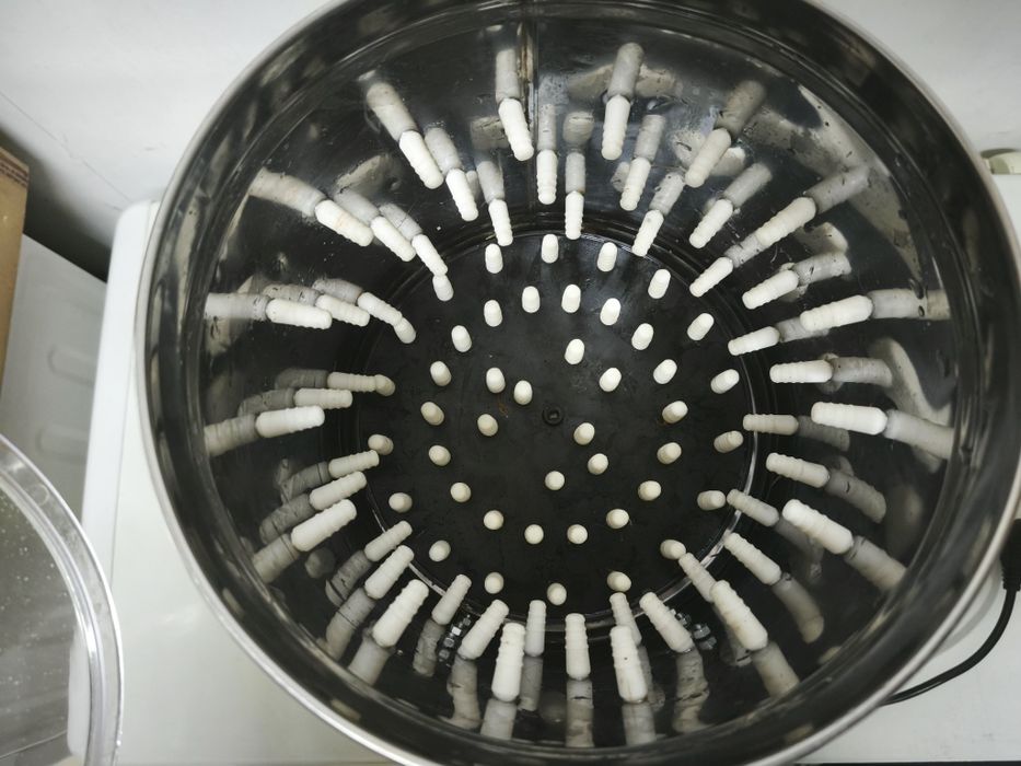 Depenadeira quase sem uso