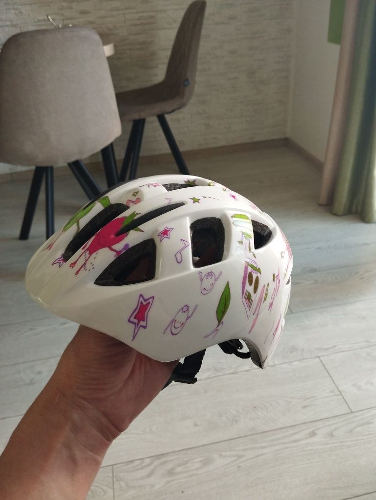 Продам шлем для велосипеду самокату ролеків..