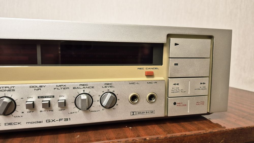 Кассетная дека AKAI GX-F31 / Cassette Tape Deck AKAI GX-F31