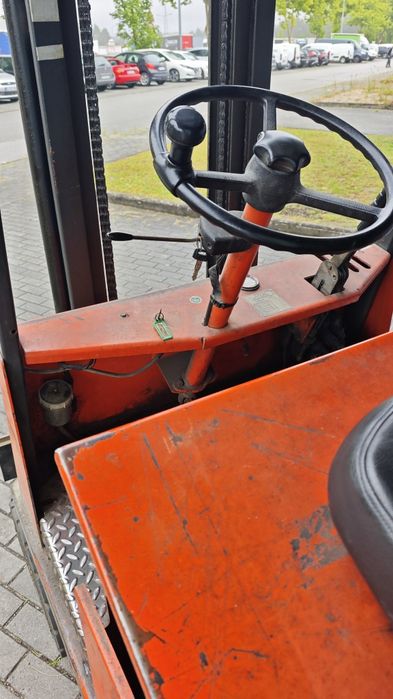 Empilhador Elétrico