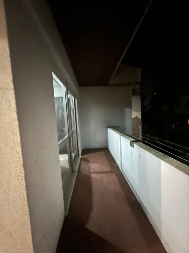 T2 ao lado da Casa da Música com lugar garagem