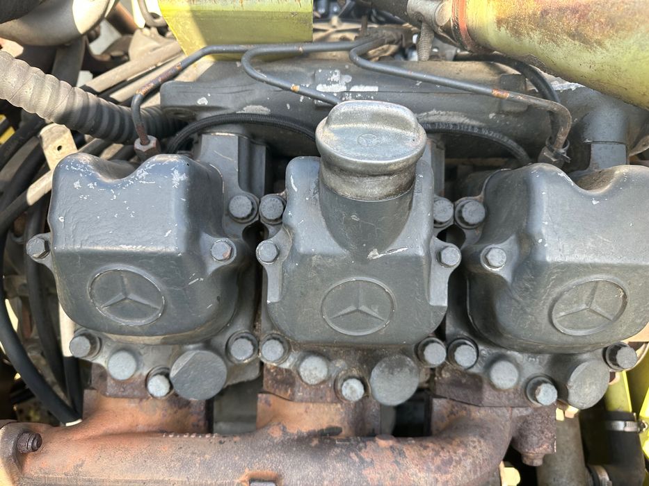 Двигун Mercedes до комбайну Claas Lexion 480