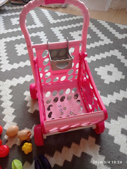 Wózek sklepowy sklep kasa fiskalna