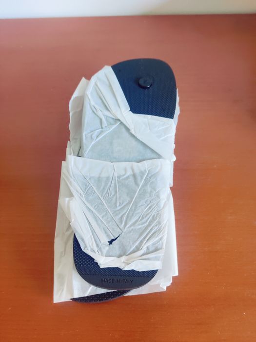 Chinelos de dedo pretos novos Hugo Boss Pacific