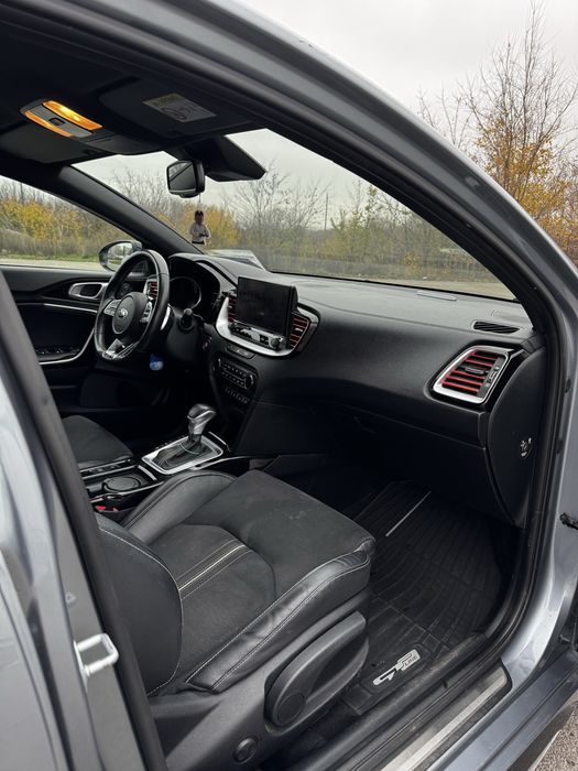 Продам Kia Proceed