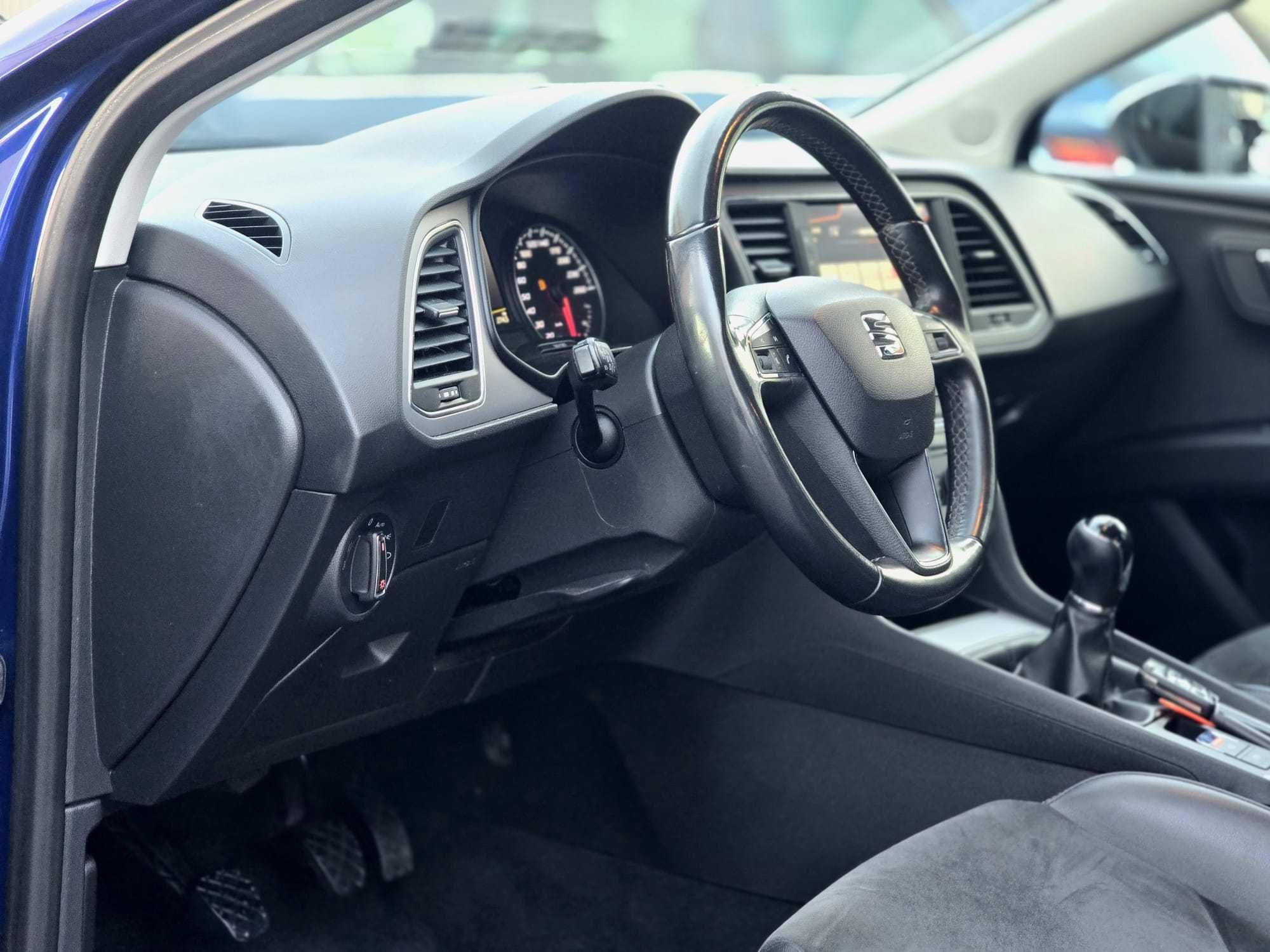 SEAT LEON ST FR 1.6TDI 116CV "LOOK CUPRA" FACELIFT Nacional
