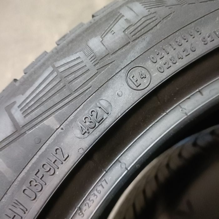 2 lub 4x 215/50r18 Continental AllseasonContact z 2021r 7mm