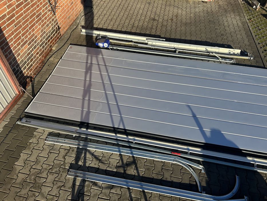 Brama segmentowa Biała Hormann Napęd Elektryczny 5000 x 2250 mm