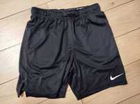 Spodenki Nike nowe