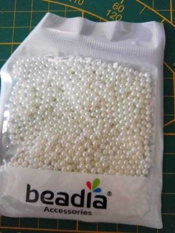 Kremowe ecru perły perełki do rękodzieła 3mm 1000 sztuk