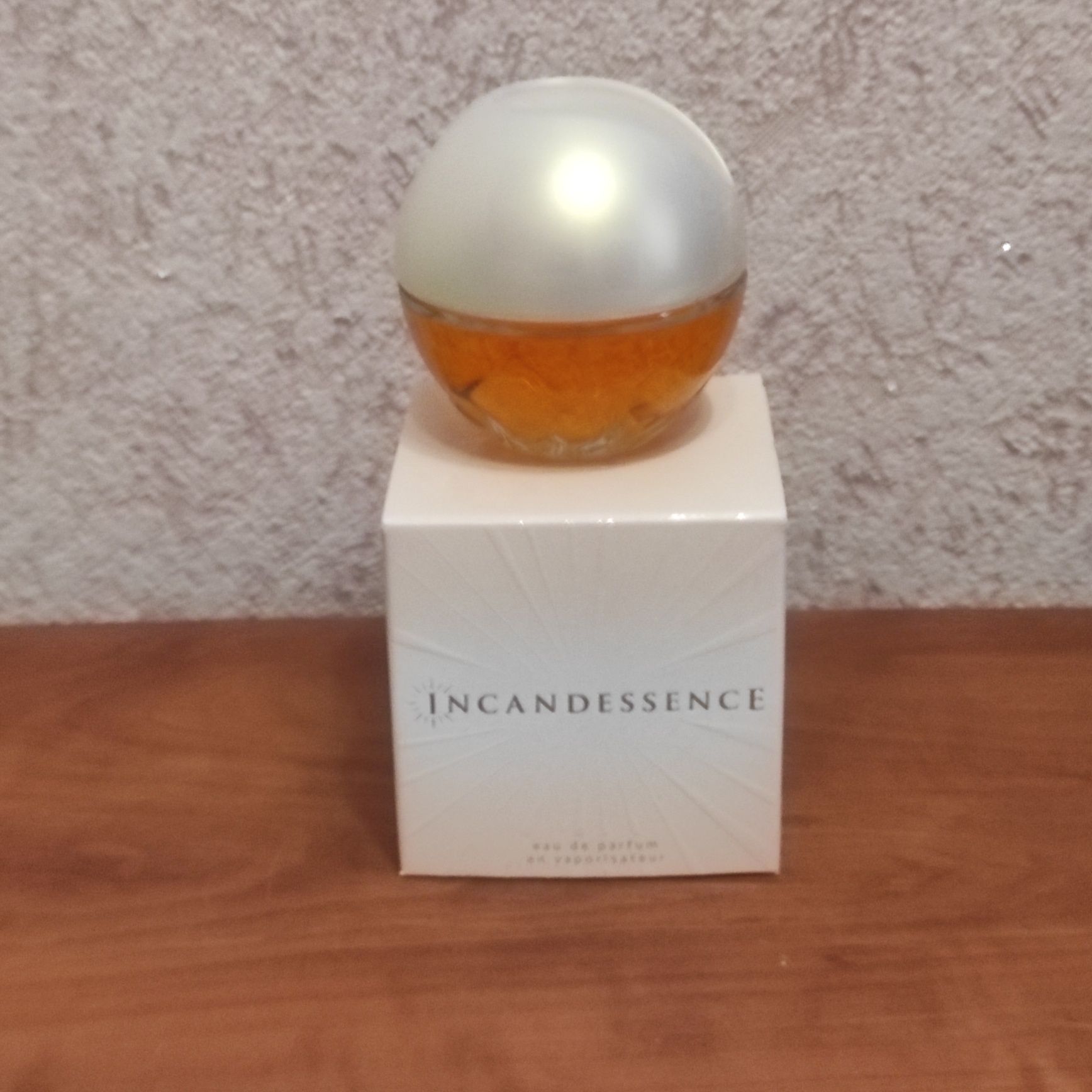 Туалетная вода " Incandessence"Avon