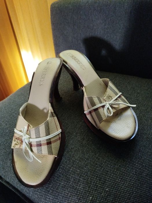 Klapki burberry oryginalne 38