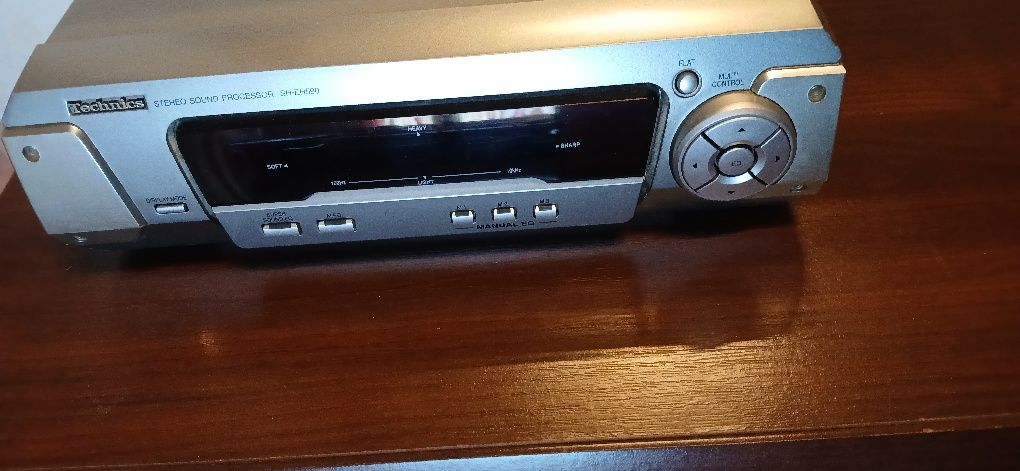 Procesor Technics  SH EH590