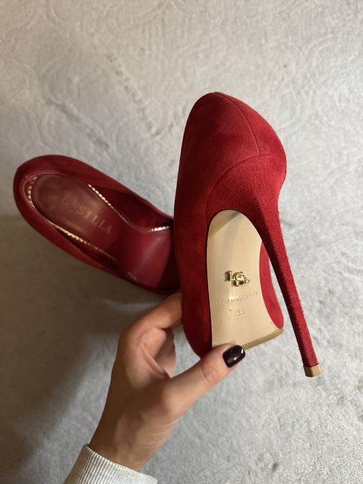 Туфлі LeSILLA   (lesilla)