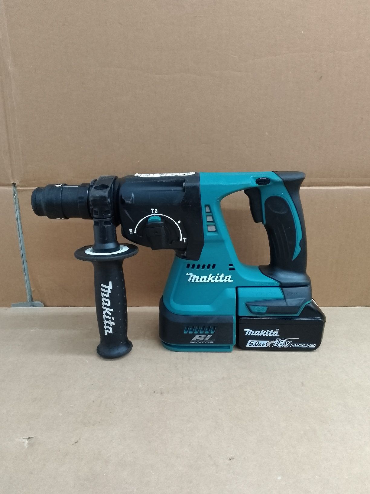 Makita DHR243 Młotowiertarka Udarowa 3Funkcyj Brushless 18V 5.0Ah 2020