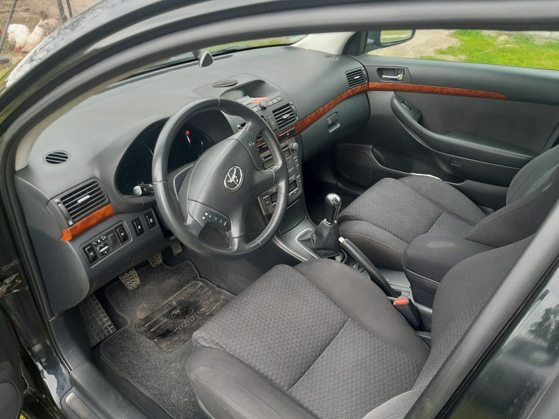 Toyota 2.0 d4d 116KM 2006r