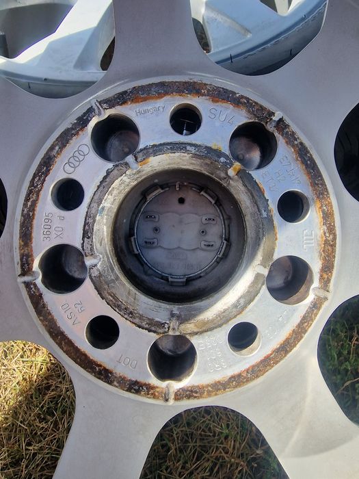 Alufelgi 5x112 17 Audi Skoda Vw z oponami zimowymi